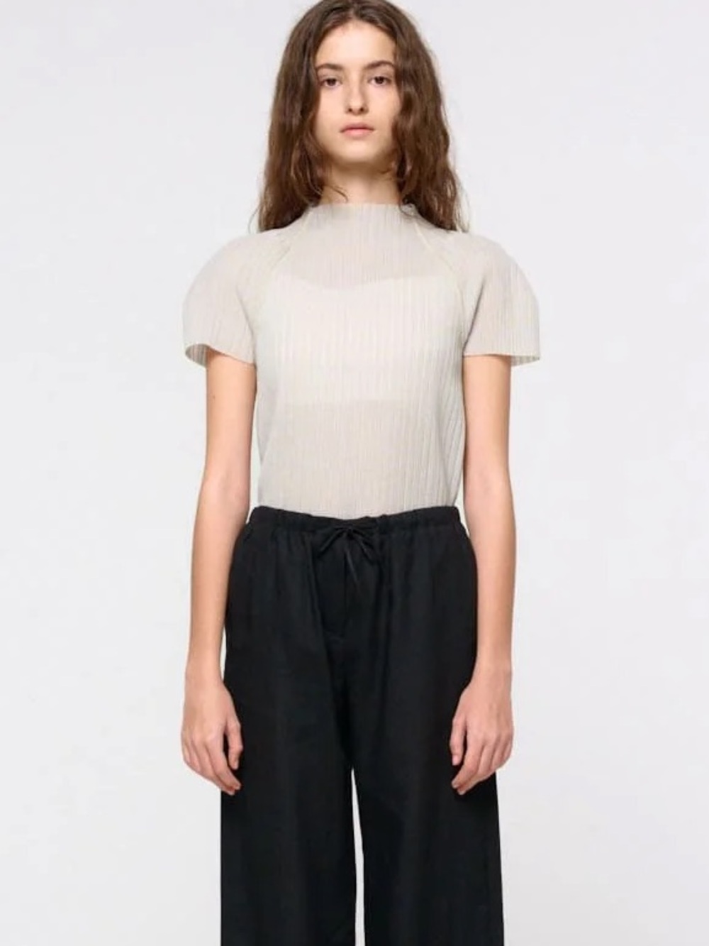 Amomento Pleats Raglan Top